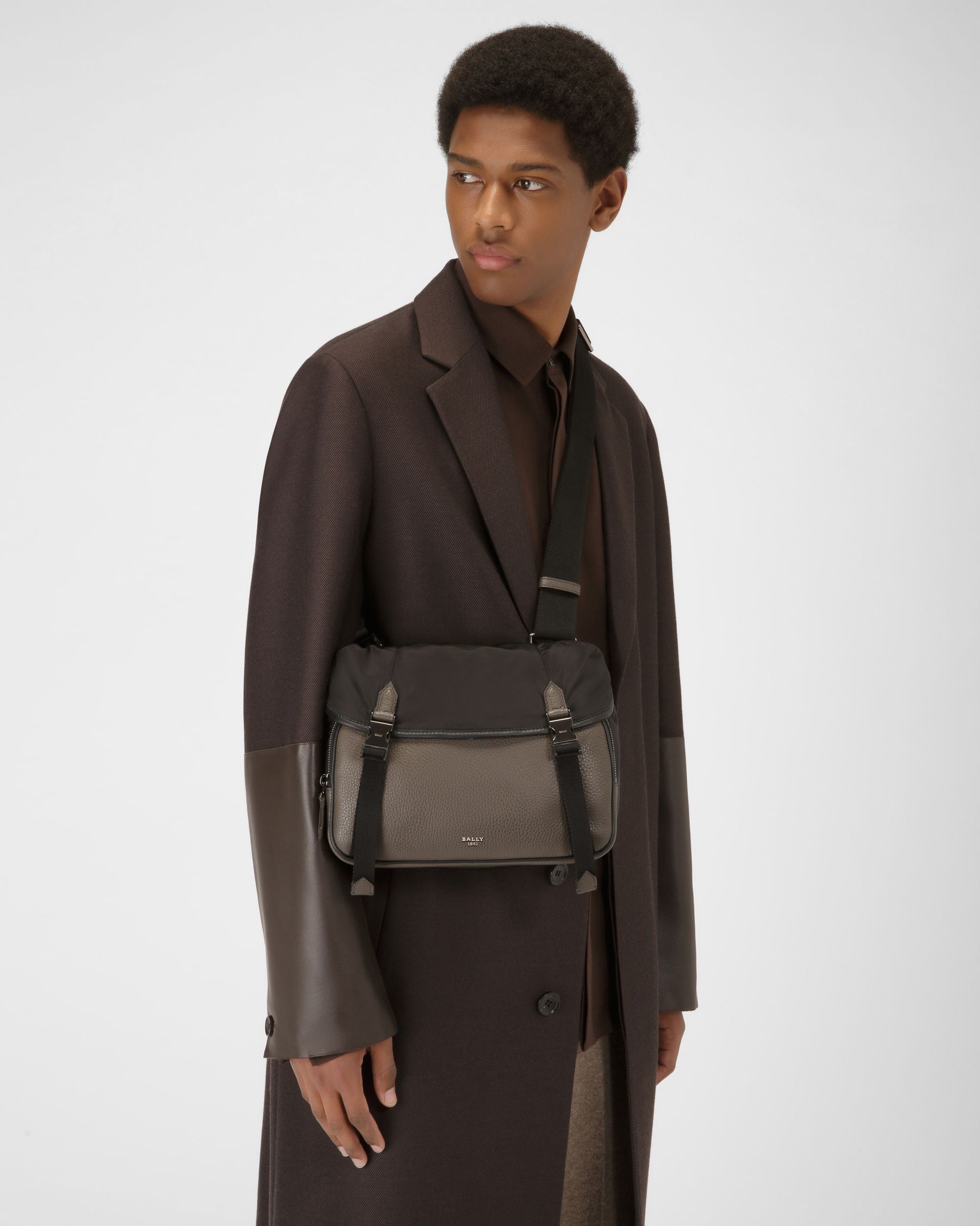 Borissey ブラック リサイクルナイロン メッセンジャーバッグ - 男性 - Bally - 02