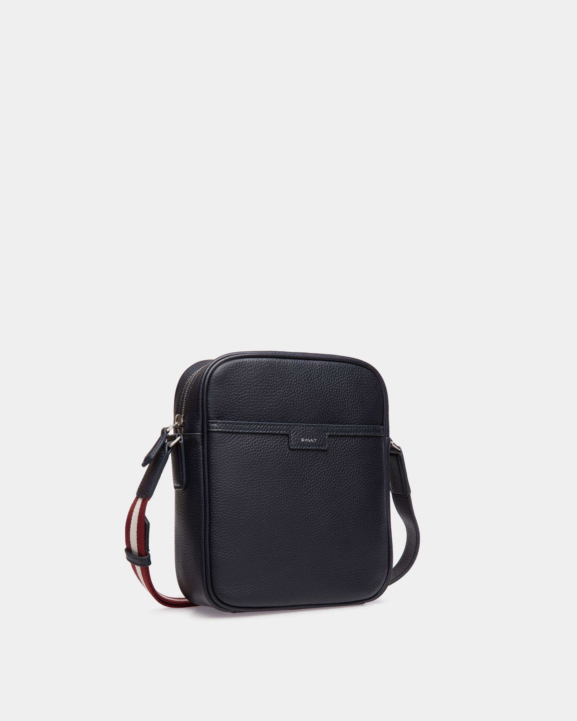 Code Crossbody In Blue Leather - 男性 - Bally - 03
