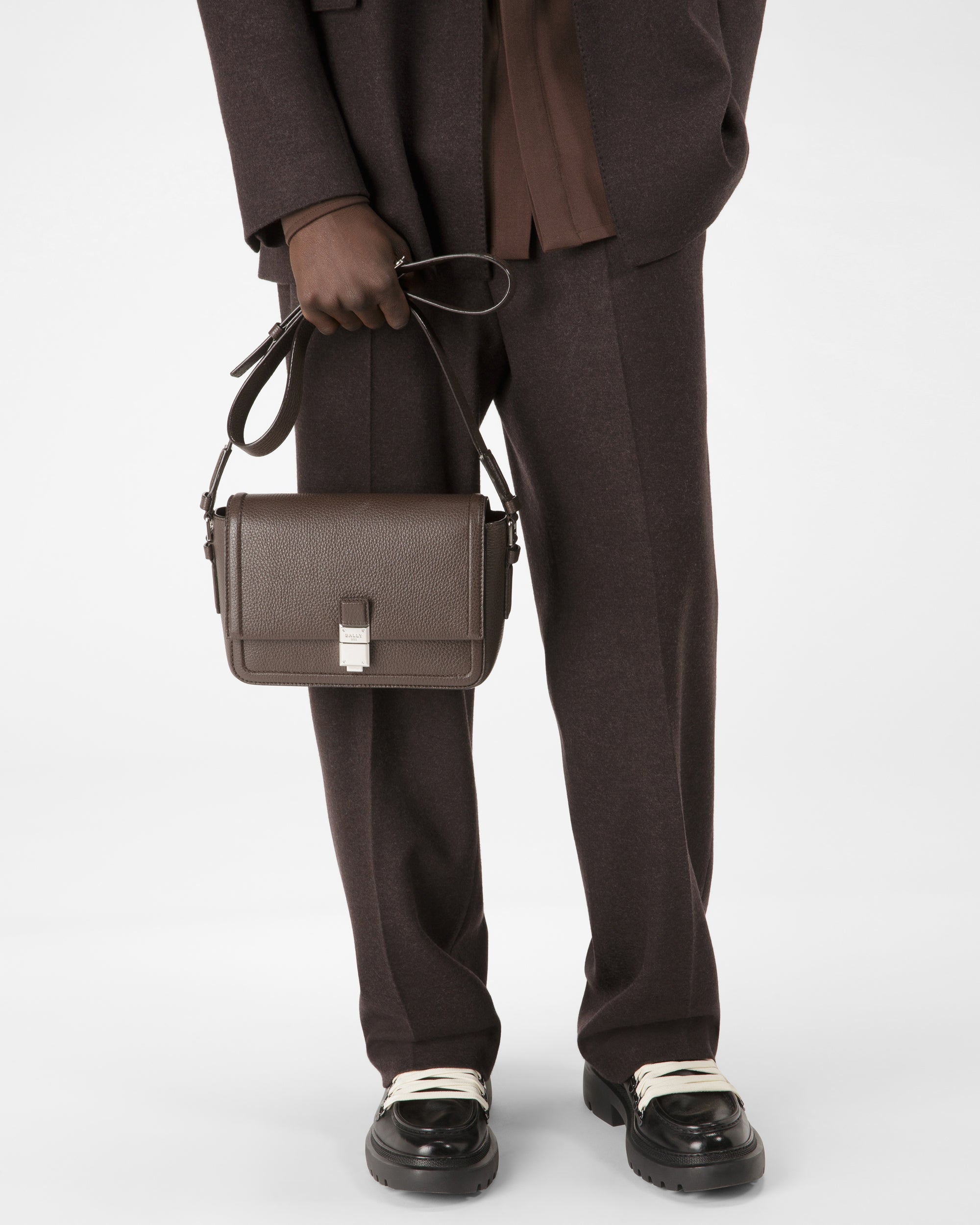 Soltedo エボニーブラウン レザー メッセンジャーバッグ - 男性 - Bally - 06