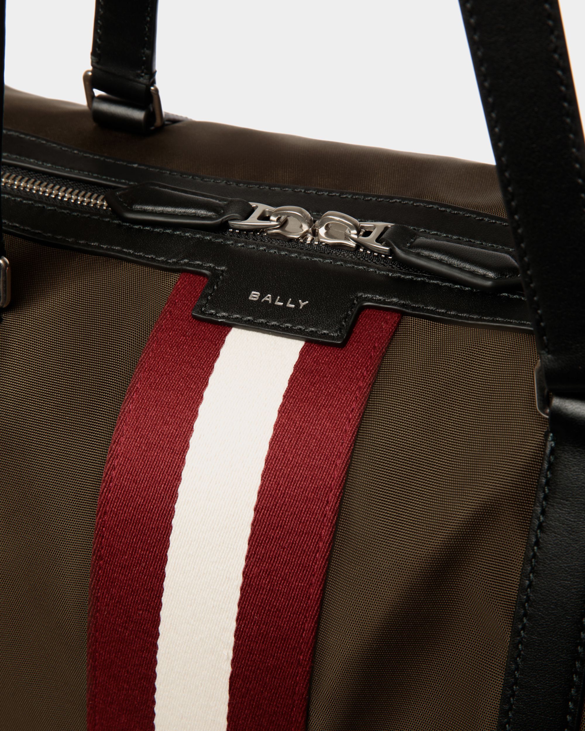 Code ウィークエンドバッグ ミリタリーグリーン ナイロン - 男性 - Bally - 06