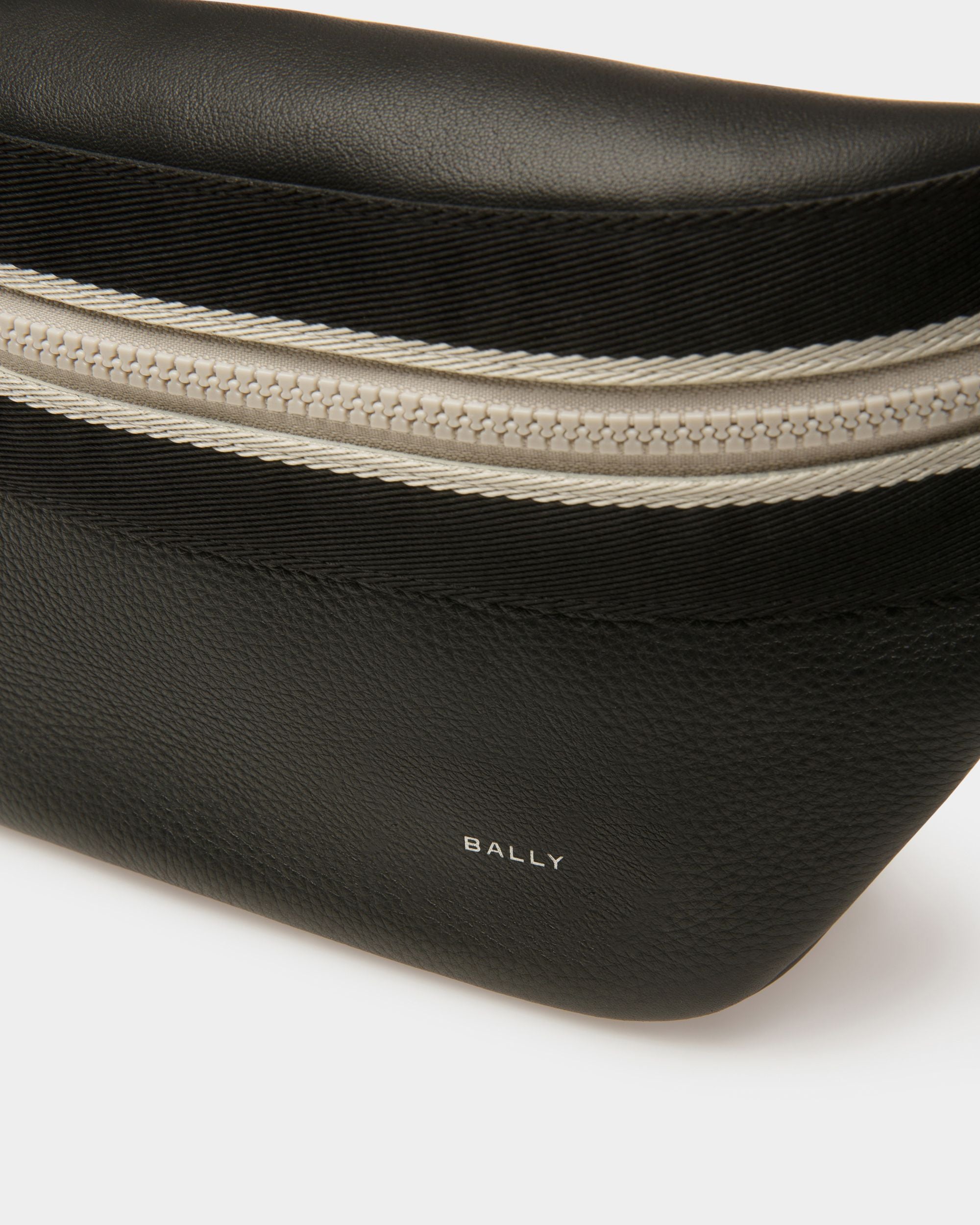 Ribbon バムバッグ ブラック レザー - 男性 - Bally - 05