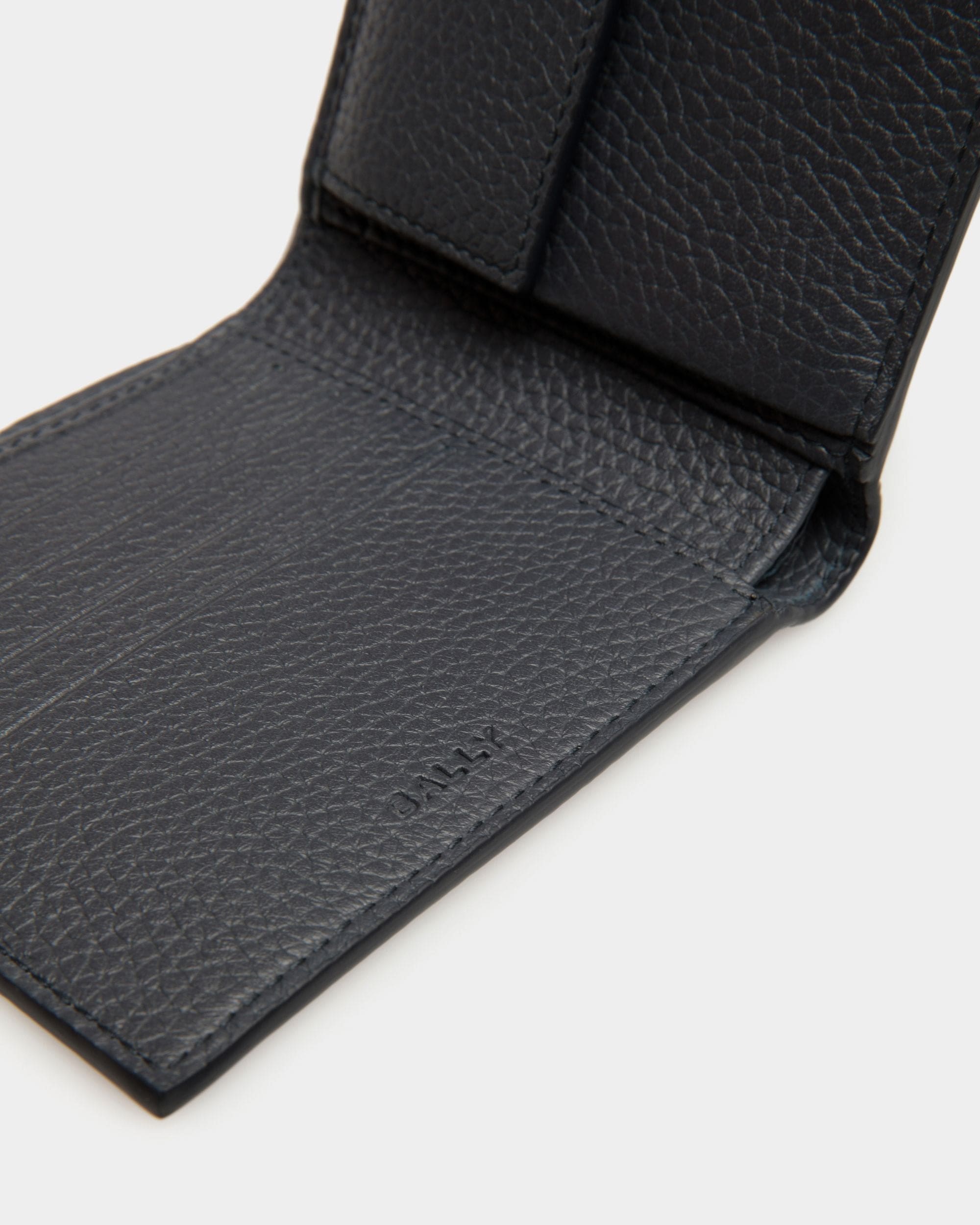 Ribbon バイフォールドウォレット Navy Blue レザー - 男性 - Bally - 05