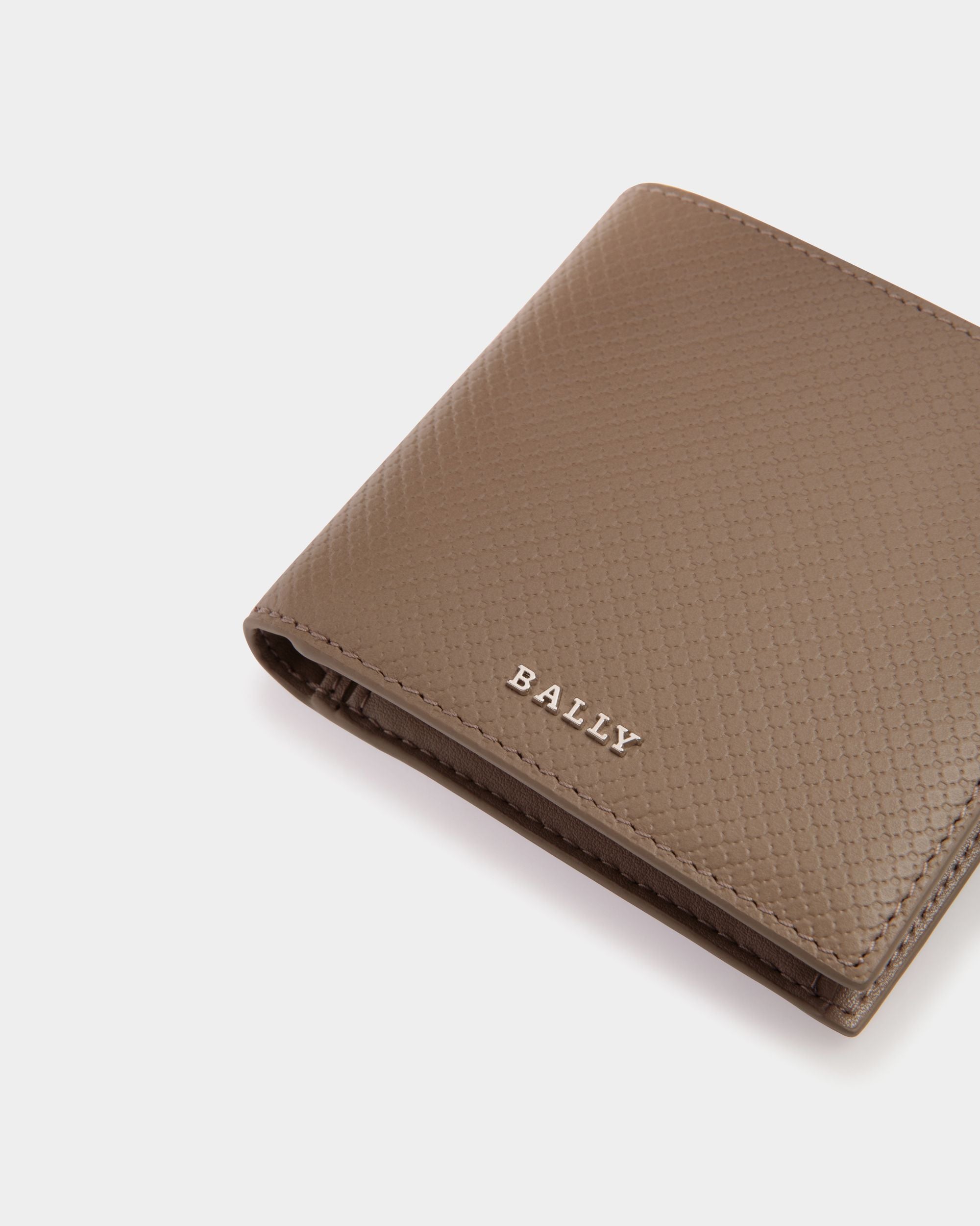 Coin Wallet In Brown Bovine - 男性 - Bally - 04