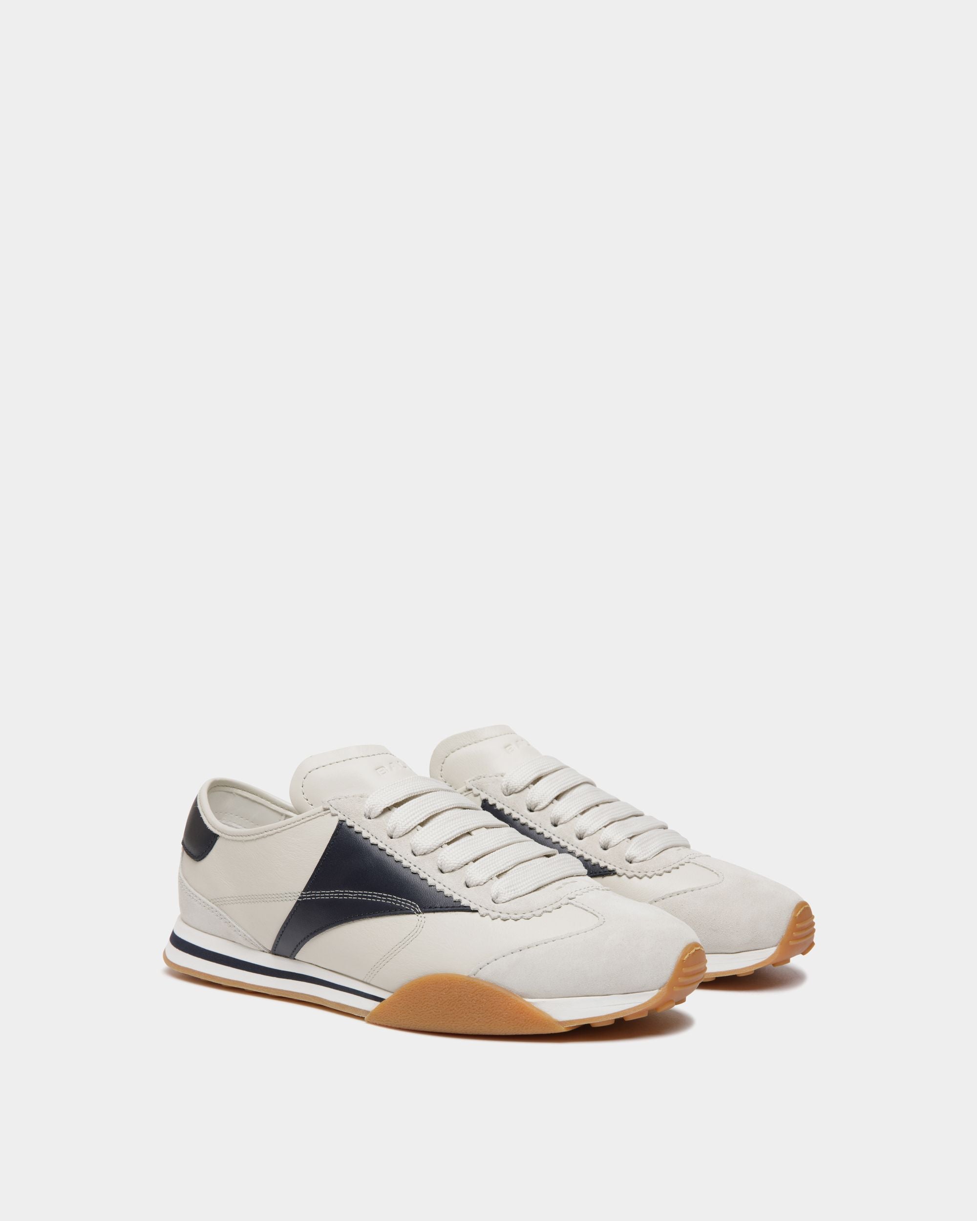 Sussex ホワイト＆ネイビーレザースニーカー - 男性 - Bally - 02