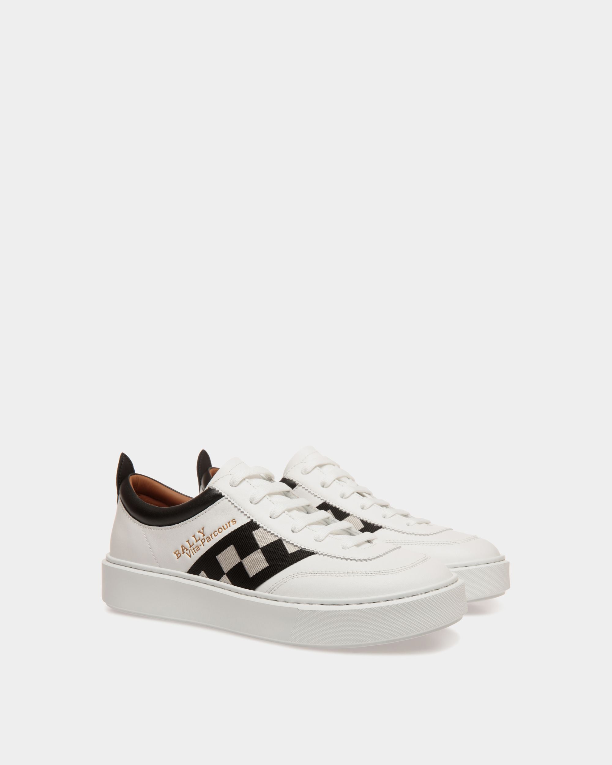 Sneaker In White  Leather - 男性 - Bally - 02
