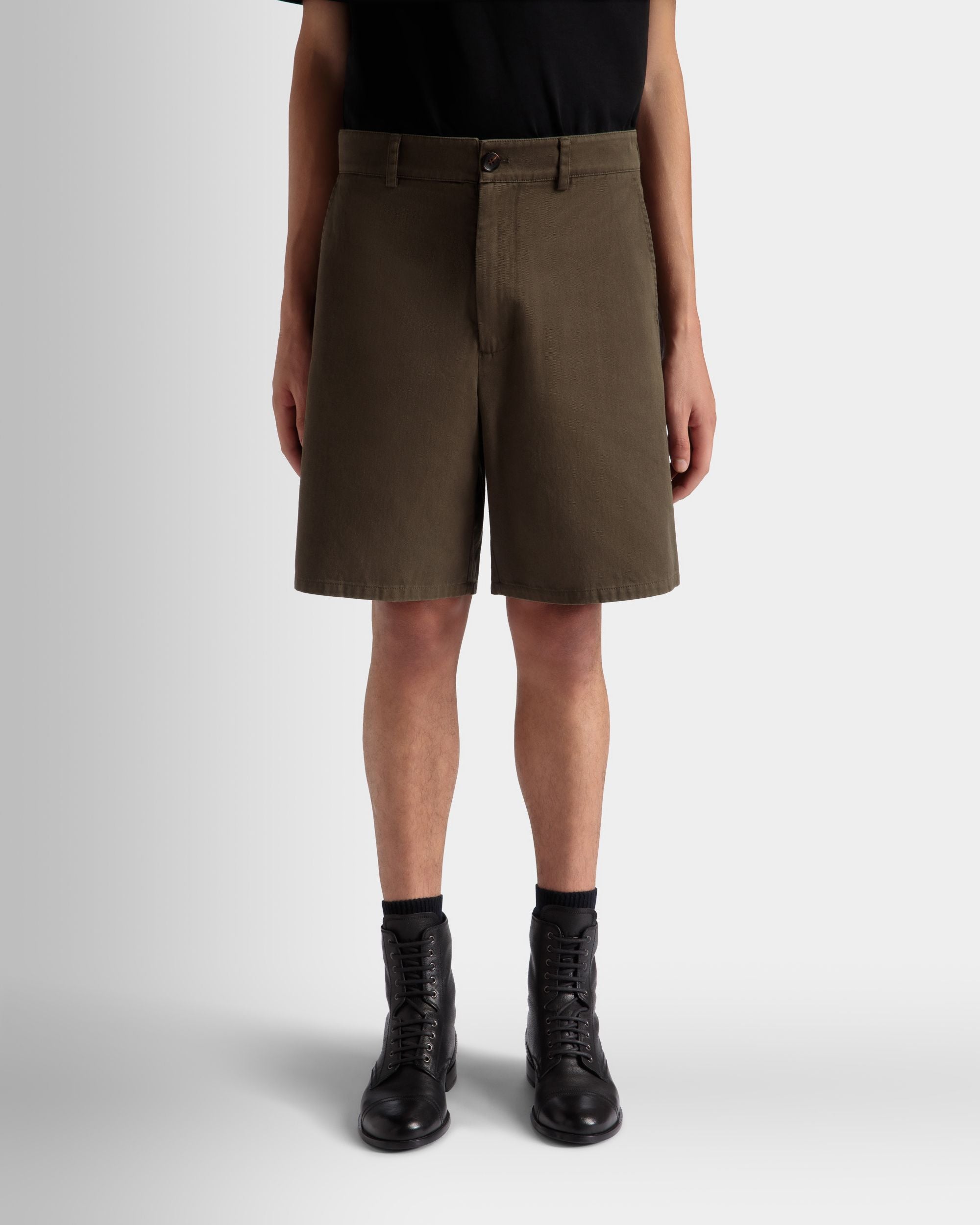 Adrien Brodyトラベルコレクション ショートパンツ Military Green コットン - 男性 - Bally - 03