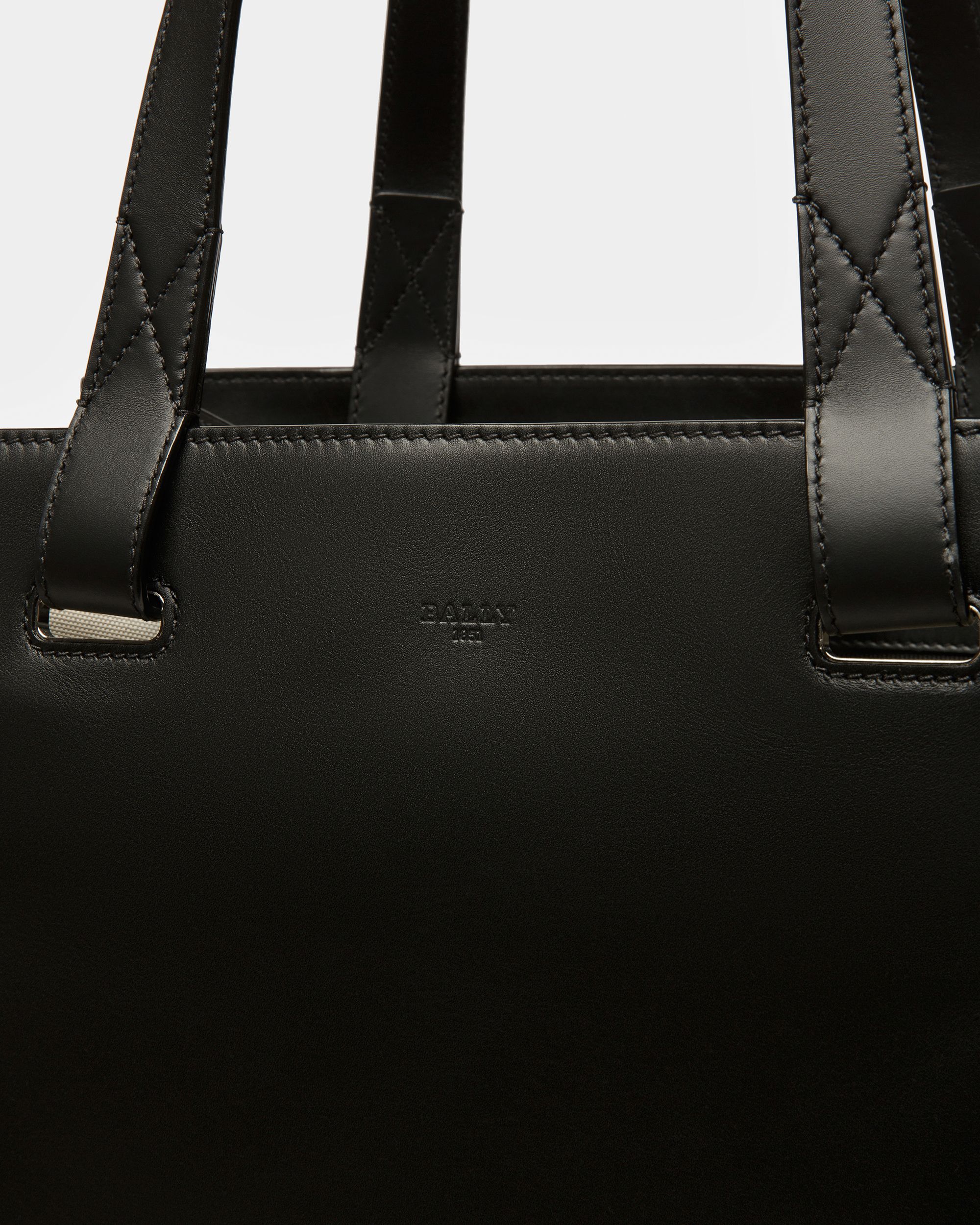Arystea ブラック レザー トートバッグ - 女性 - Bally - 05