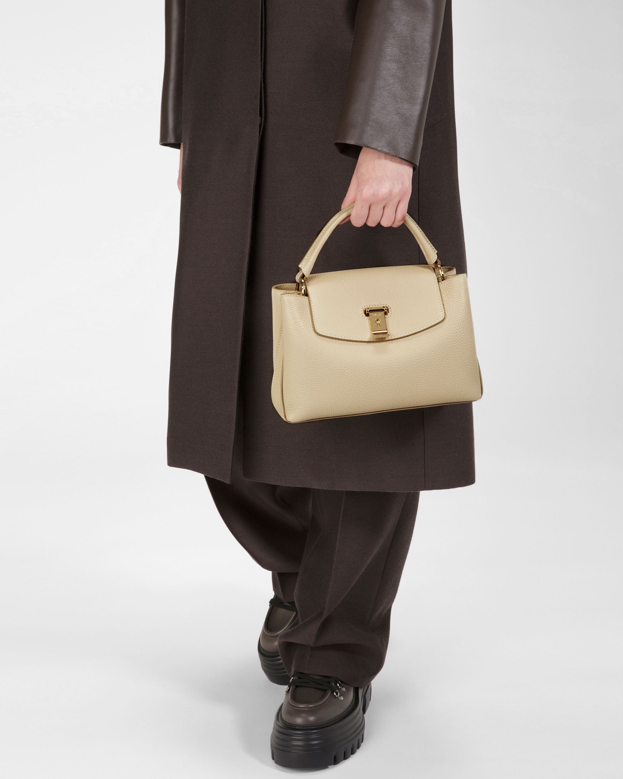Layka ライトベージュ レザー トップハンドルバッグ - 女性 - Bally - 02