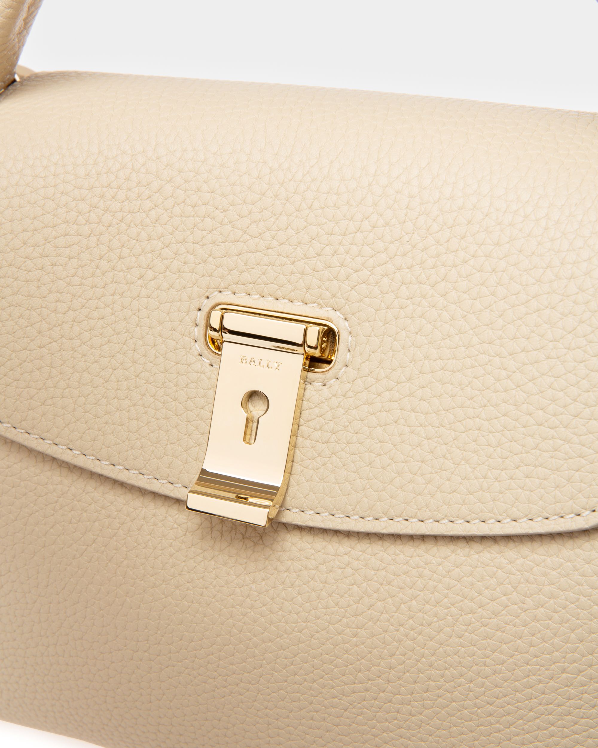 Layka ライトベージュ レザー トップハンドルバッグ - 女性 - Bally - 05
