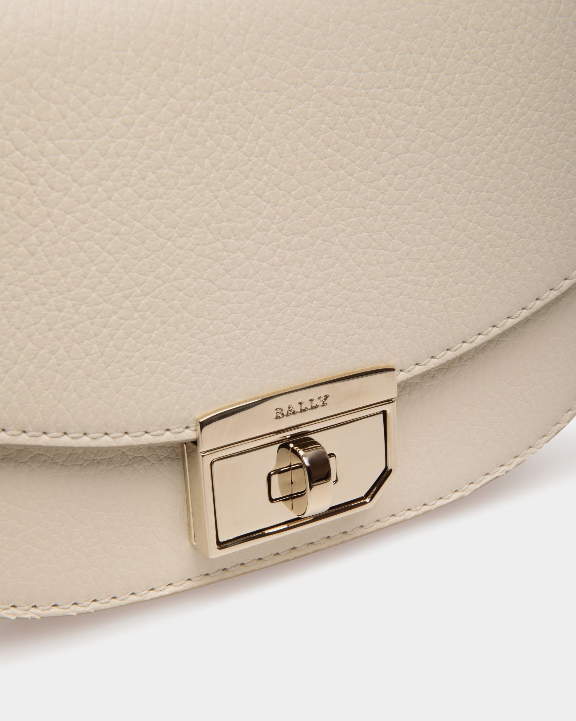 Minibag In White  Leather - 女性 - Bally - 05