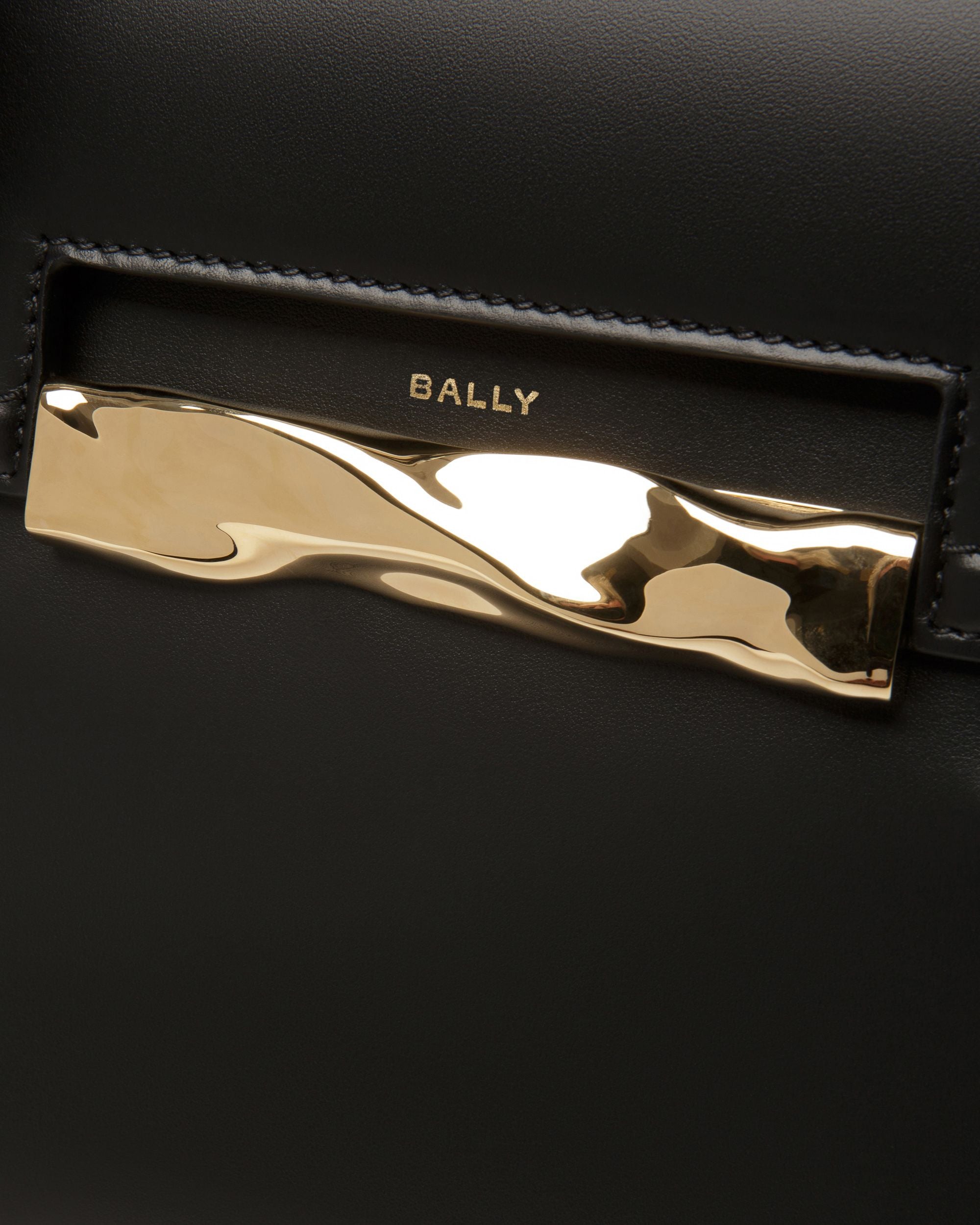 Baroque ショルダーバッグ ブラック レザー - 女性 - Bally - 06