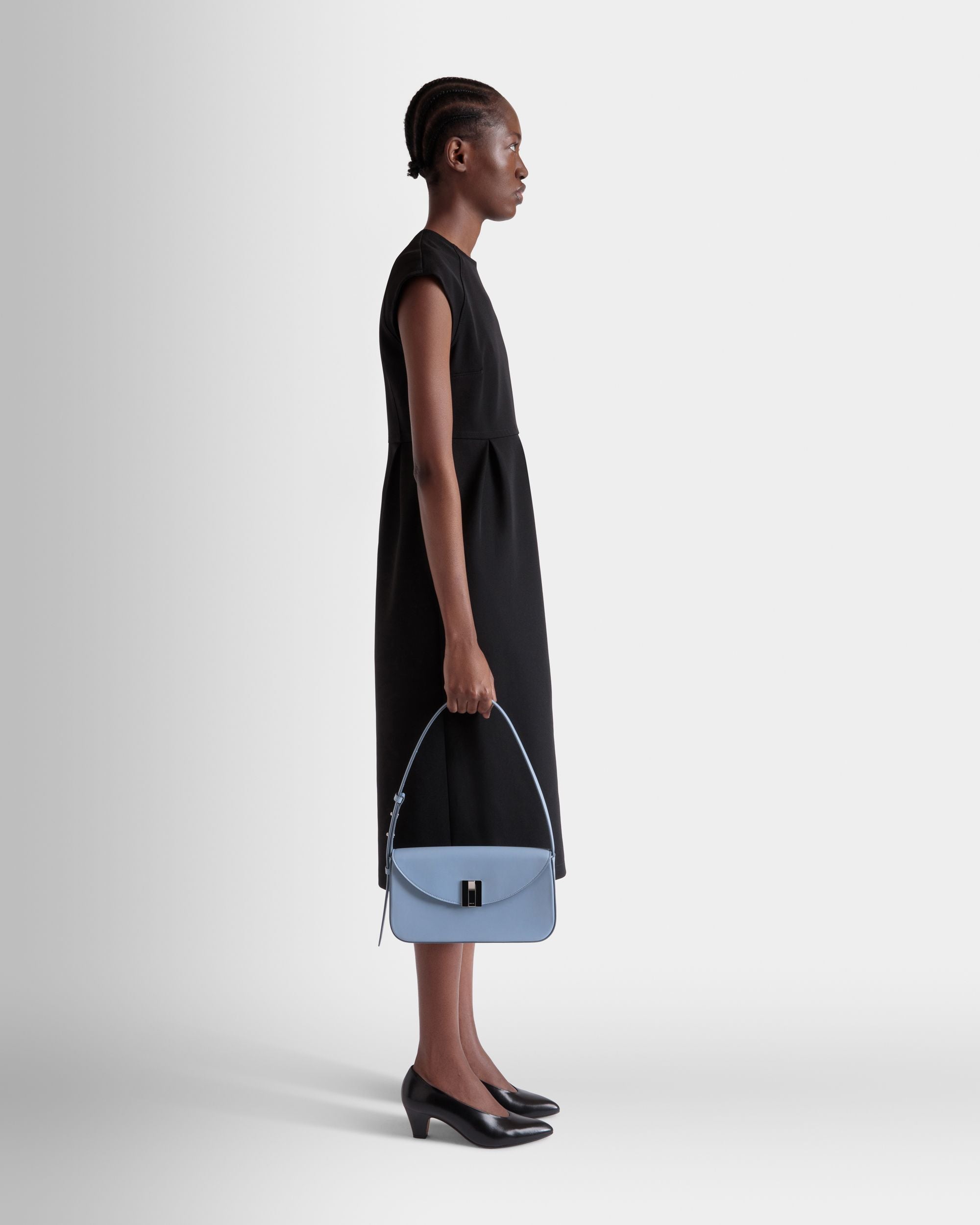 Ollam スモール ショルダーバッグ ライトブルー レザー - 女性 - Bally - 02