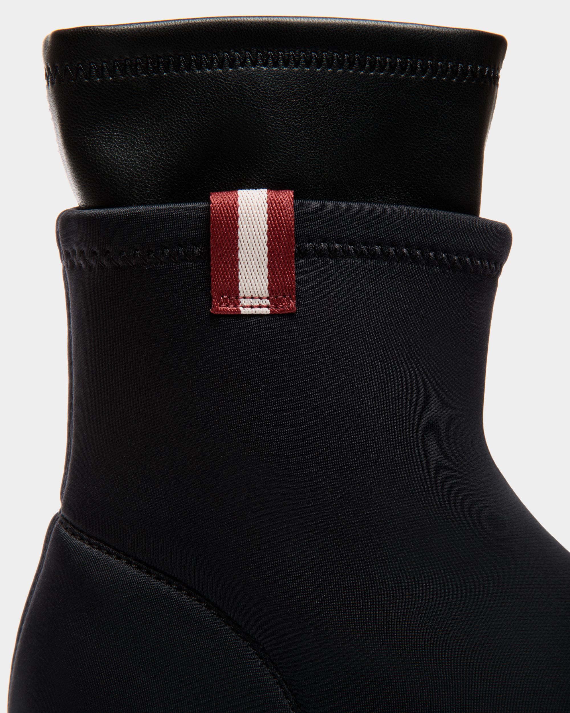 Bootie In Black Synthetic - 女性 - Bally - 05