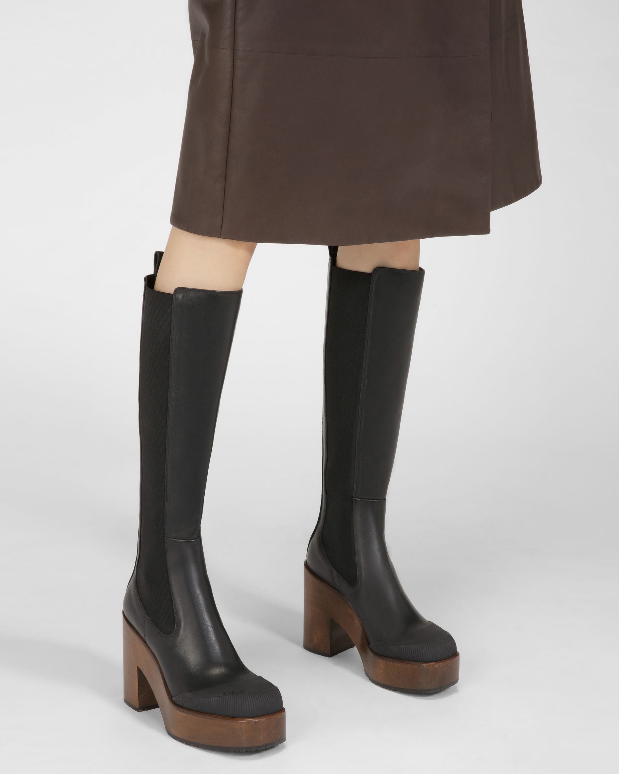 Ianna ブラック レザー ロングブーツ - 女性 - Bally - 06
