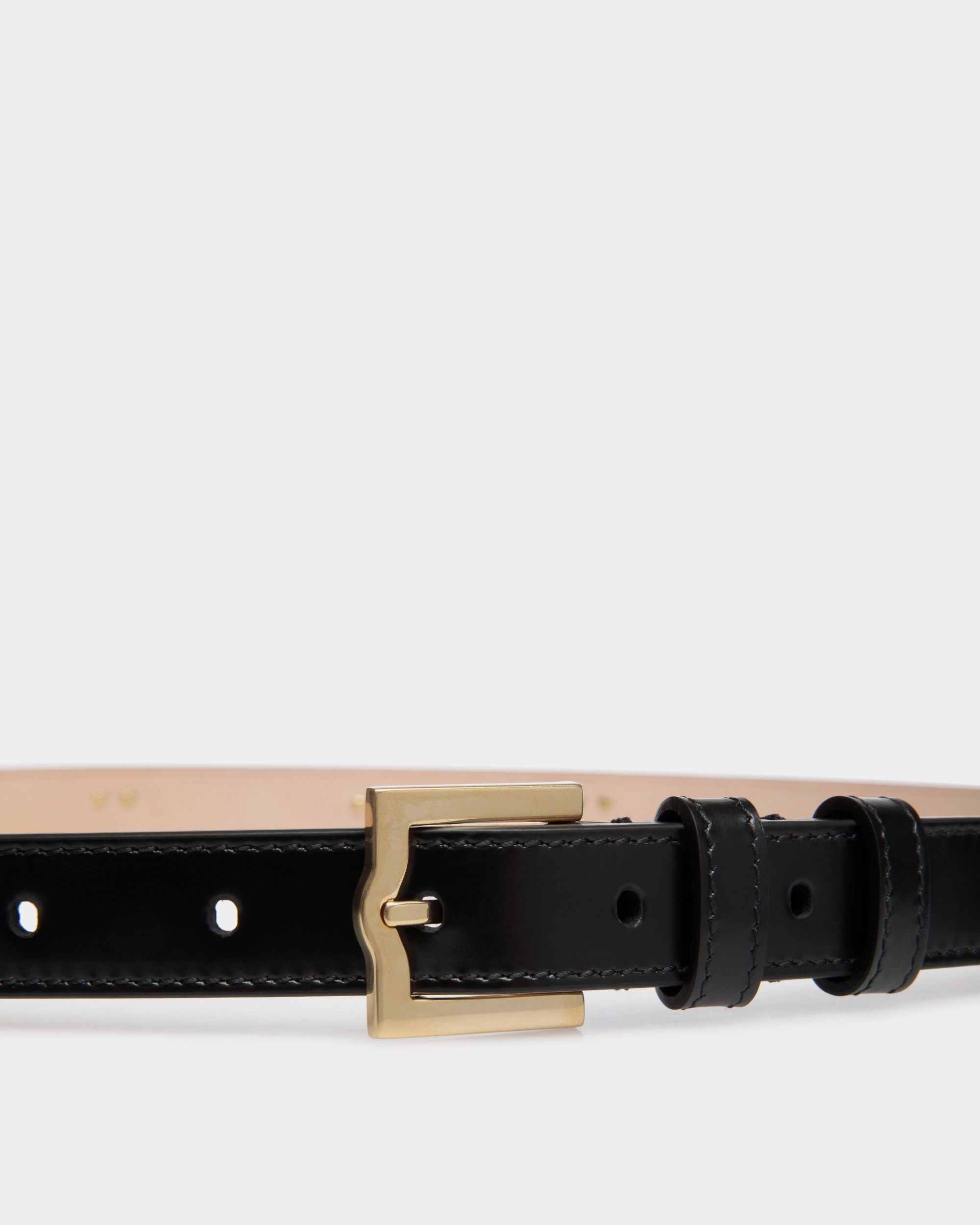 Emblem 85cm ベルト ブラック ブラッシュドレザー - 女性 - Bally - 03