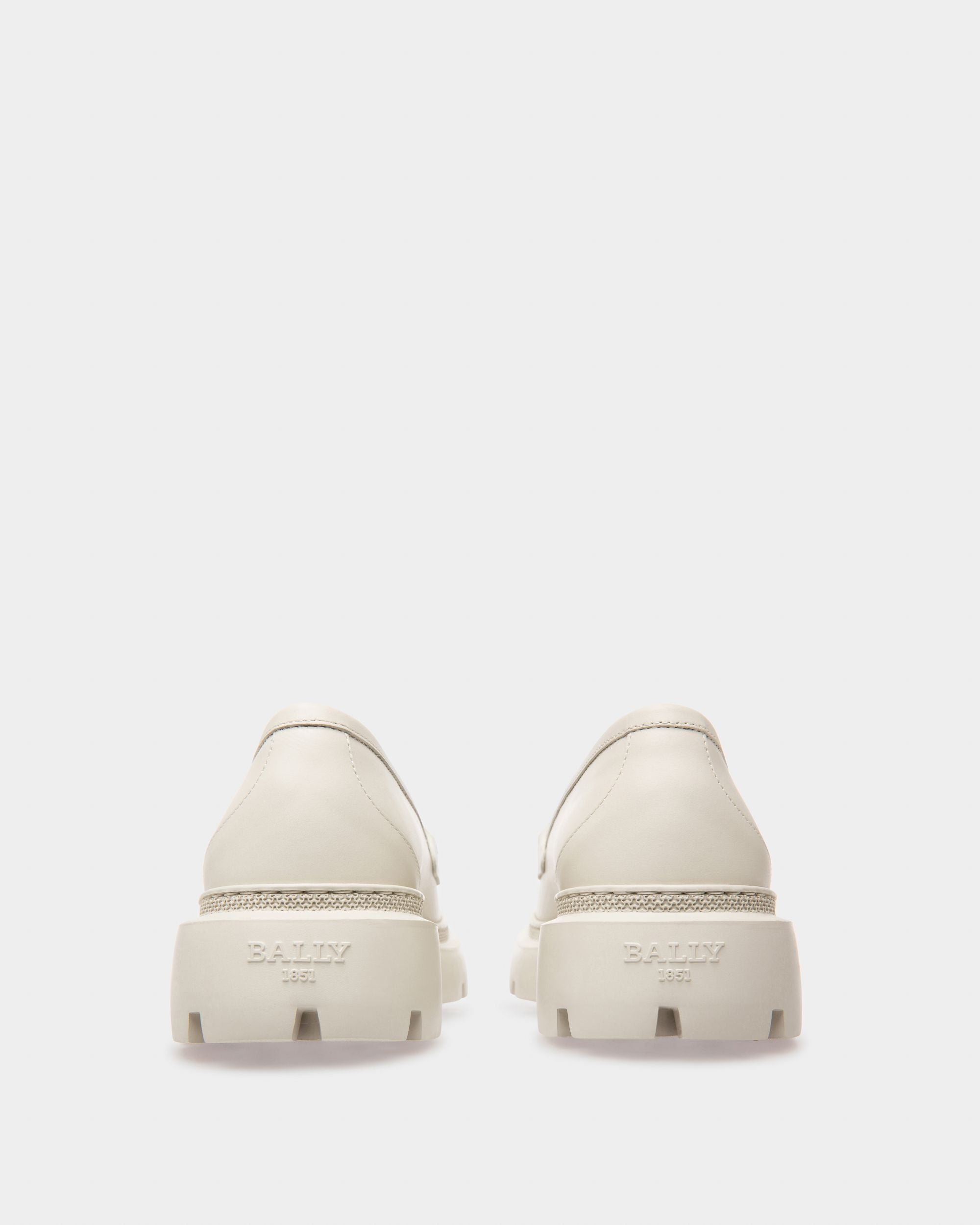 Gioia Flat ダスティホワイト レザー モカシン - 女性 - Bally - 04