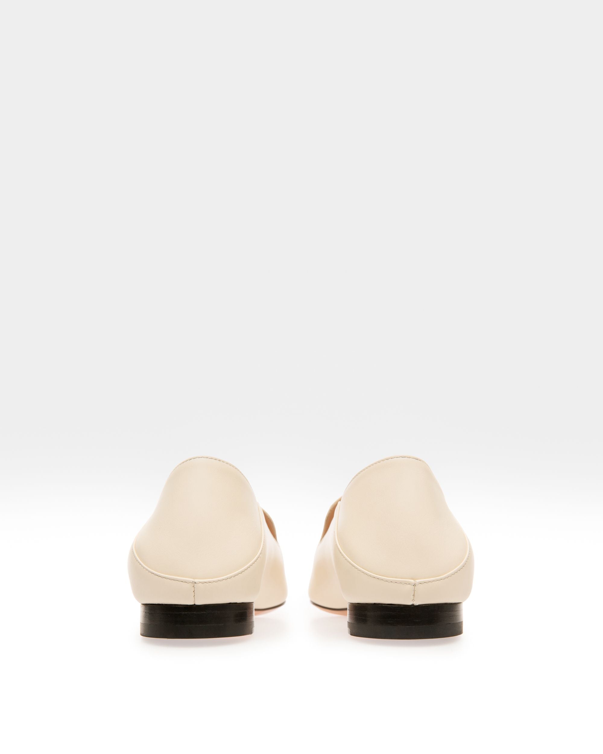 Ellah Flat ボーンホワイト レザー ローファー - 女性 - Bally - 04