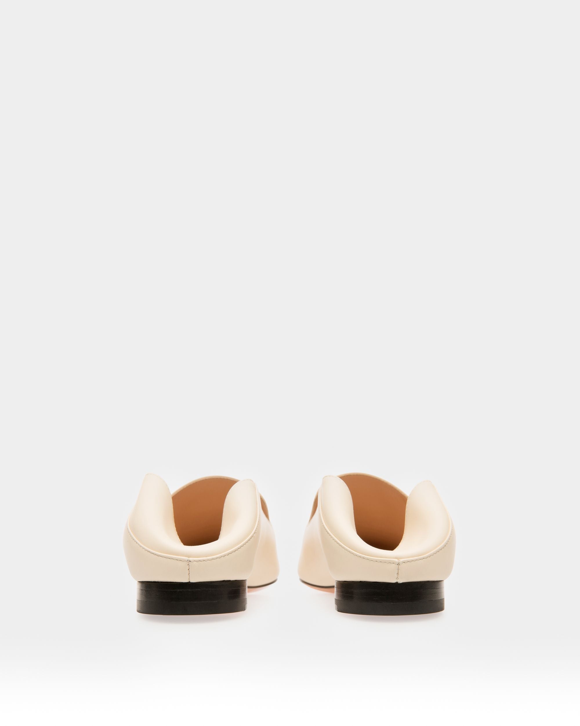 Ellah Flat ボーンホワイト レザー ローファー - 女性 - Bally - 07