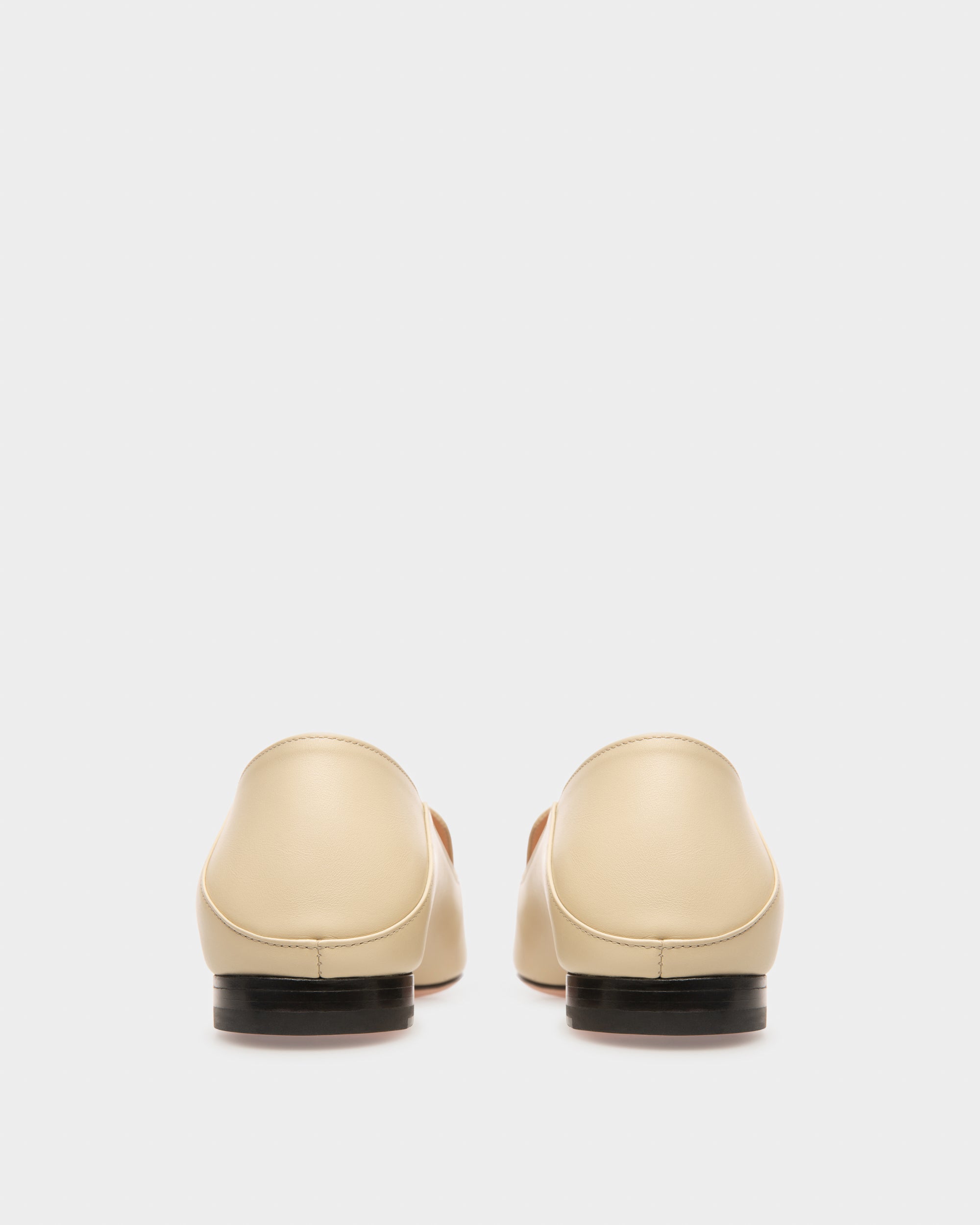 Ellah Flat ベージュ レザー ローファー - 女性 - Bally - 04