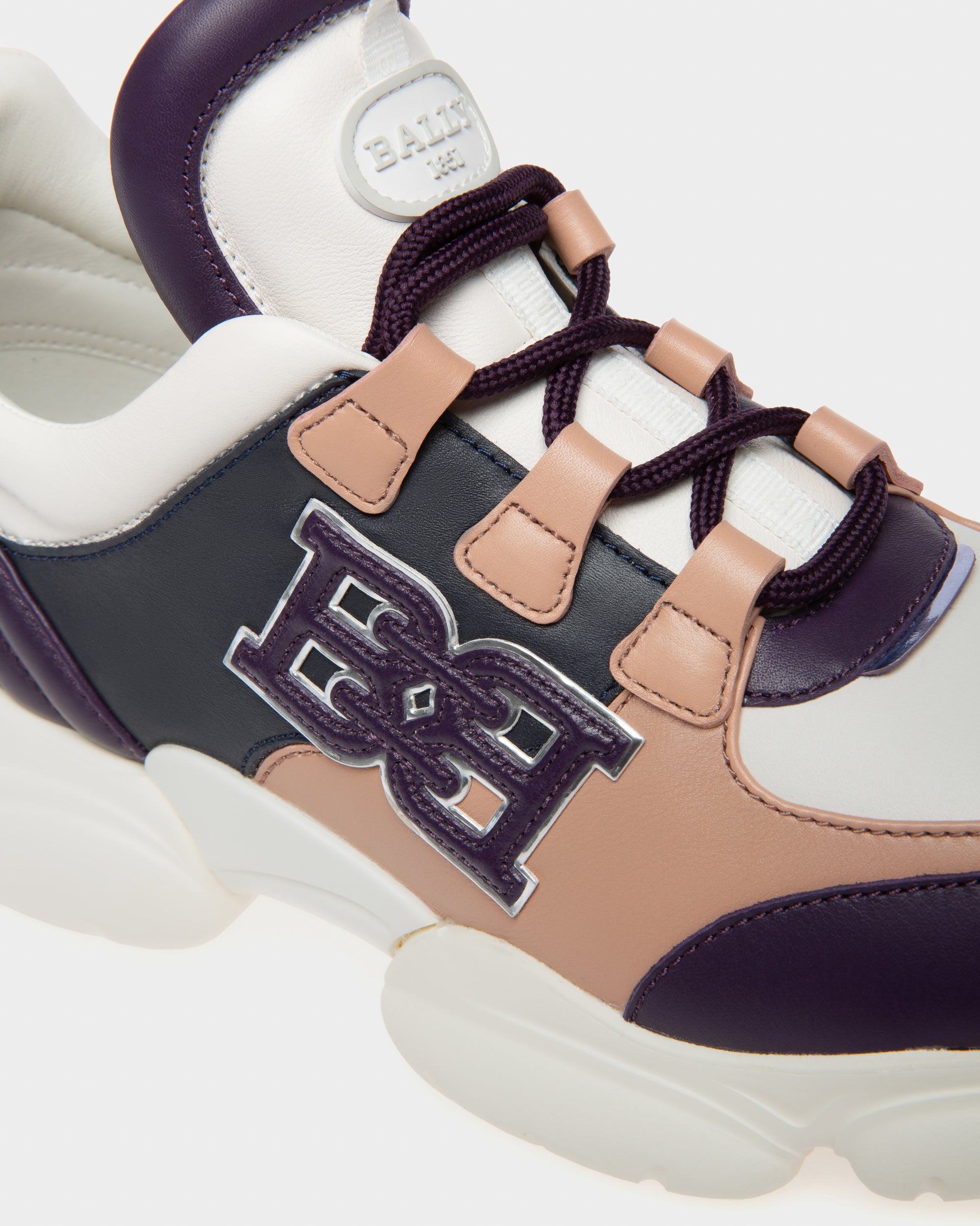 Claires パープル＆ペールピンク＆ネイビー レザー スニーカー - 女性 - Bally - 06