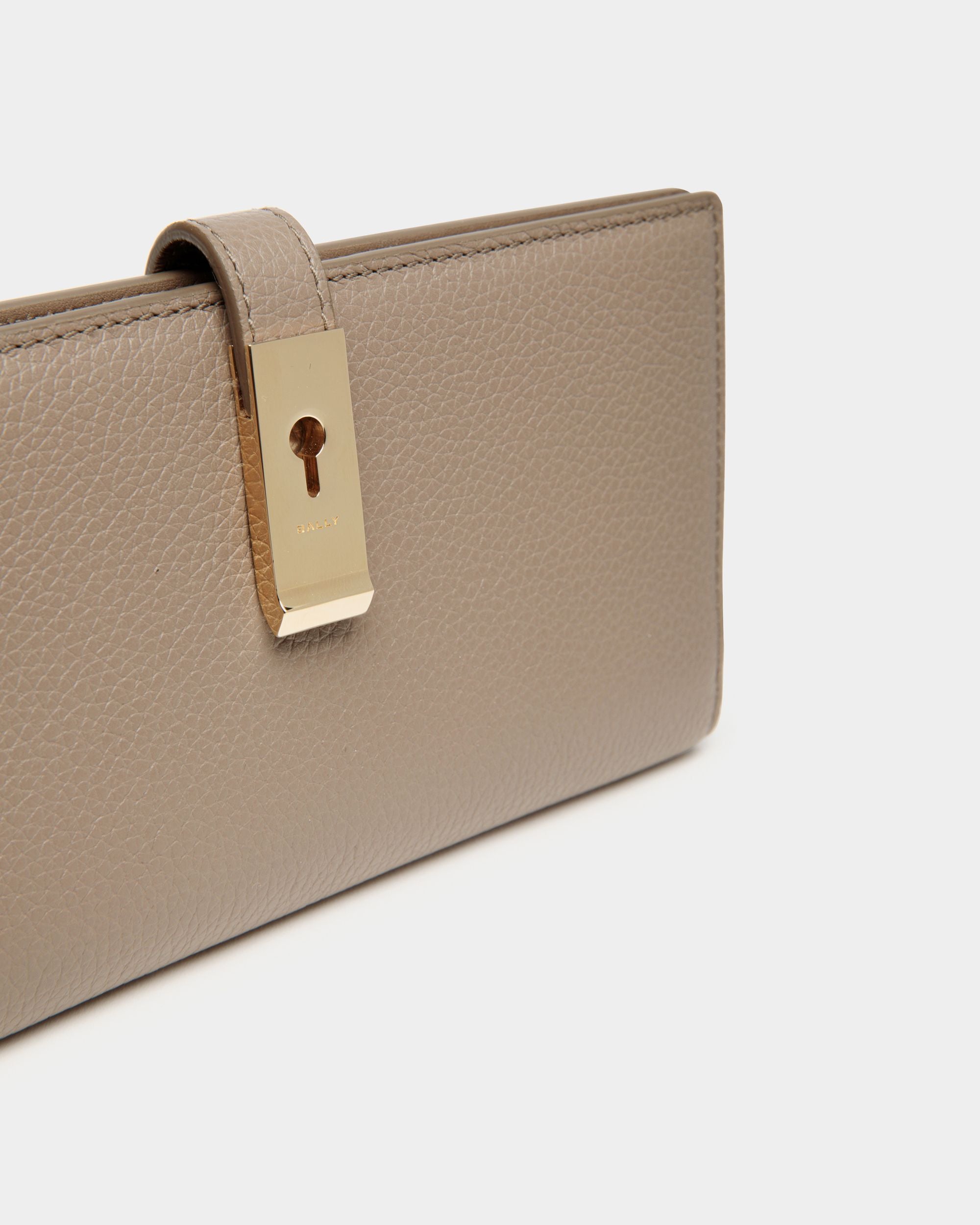 Lock Me ロングウォレット トープ グレインレザー - 女性 - Bally - 04