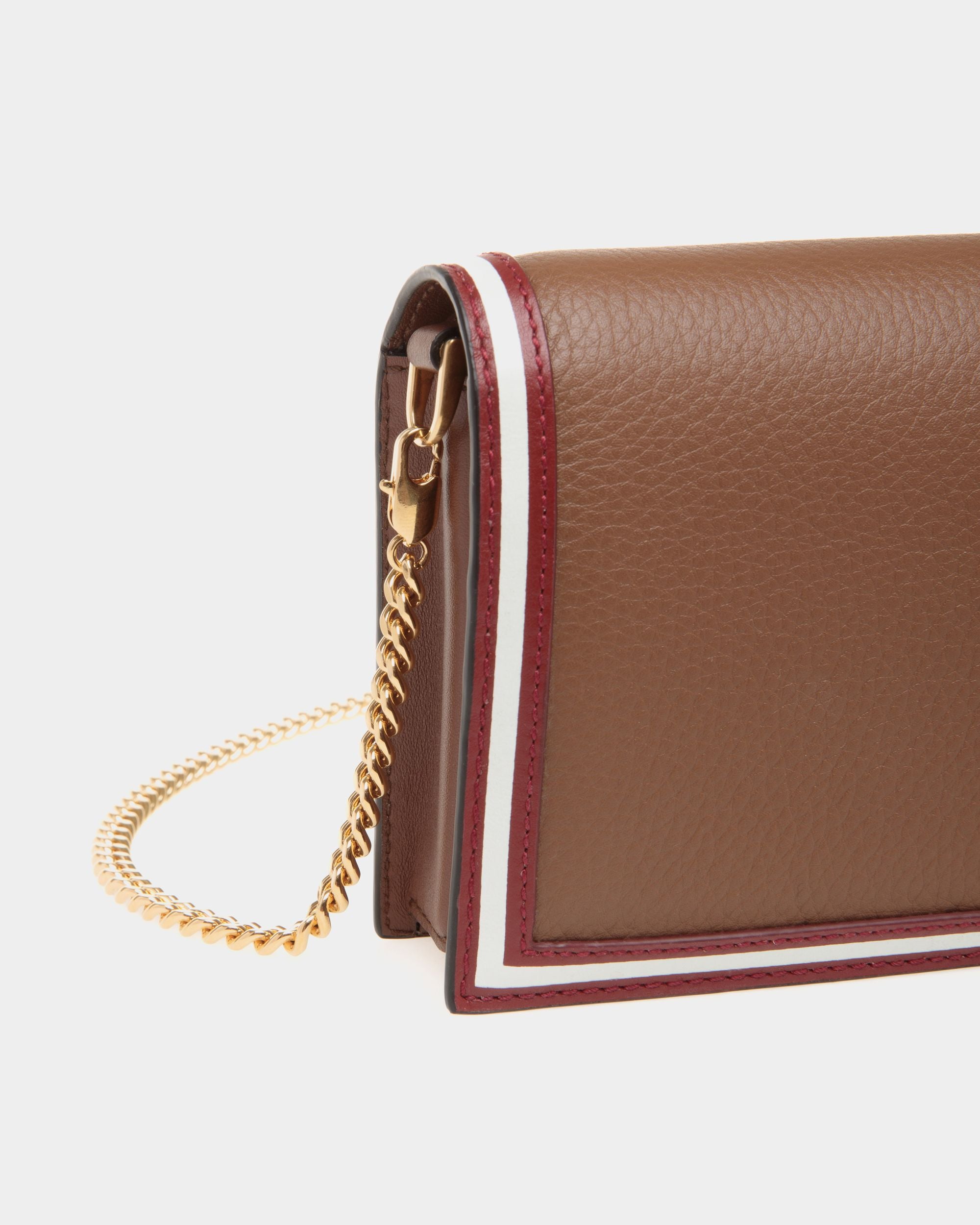 Code チェーンウォレット ブラウン レザー - 女性 - Bally - 04