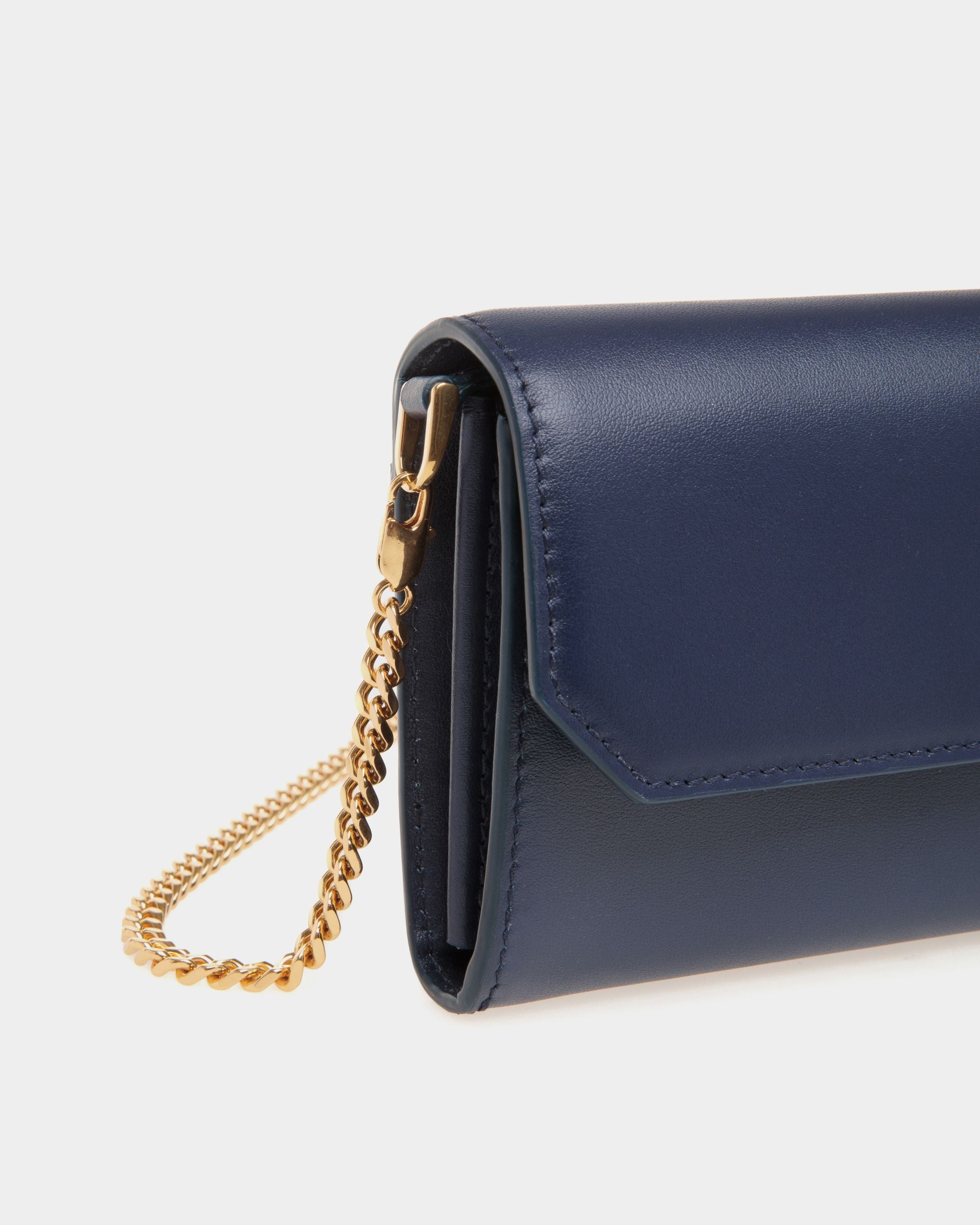 Emblem チェーン ウォレット ブルー レザー - 女性 - Bally - 04