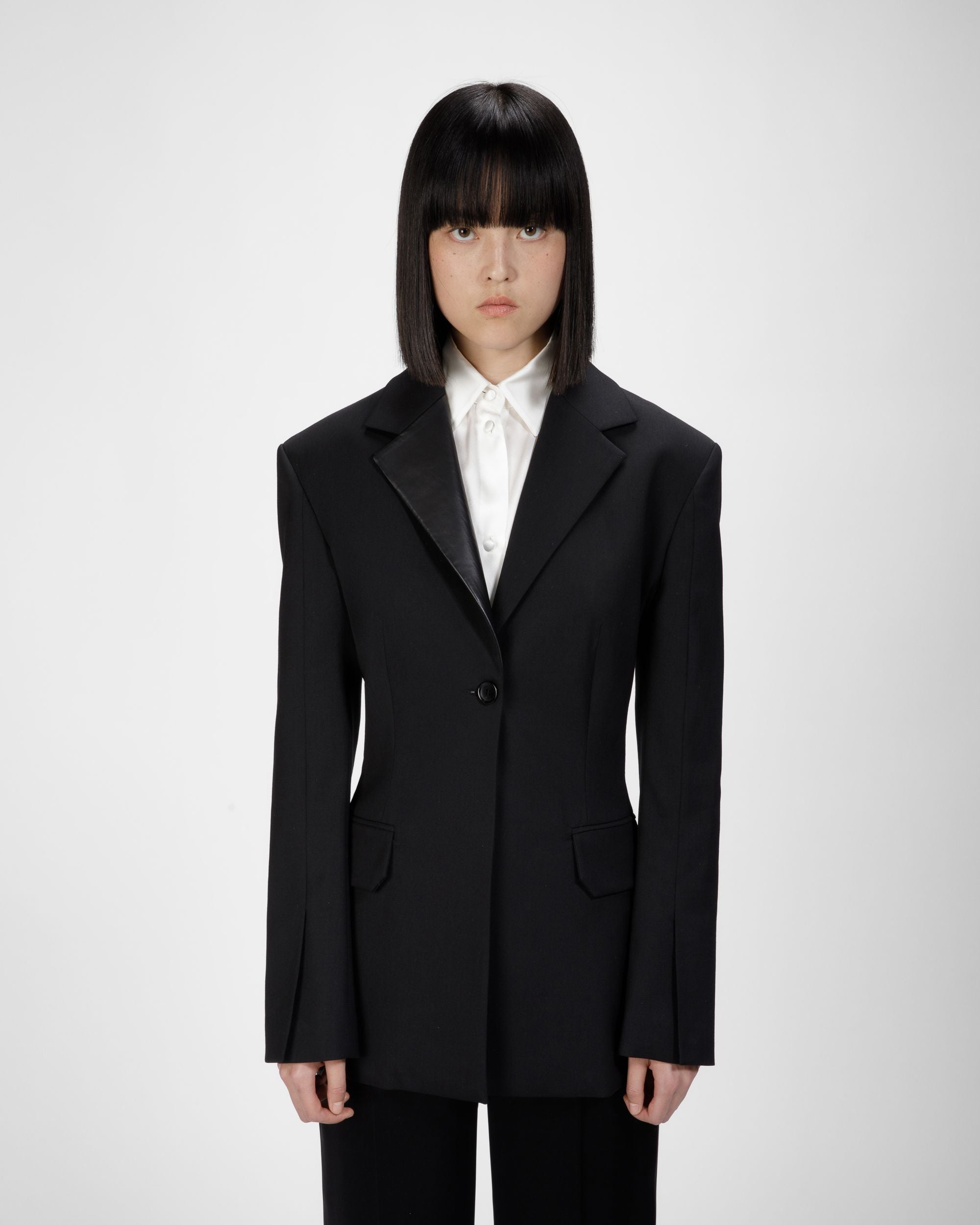 レザー ラペル ブレザー ブラック ウールミックス ジャケット - 女性 - Bally - 02