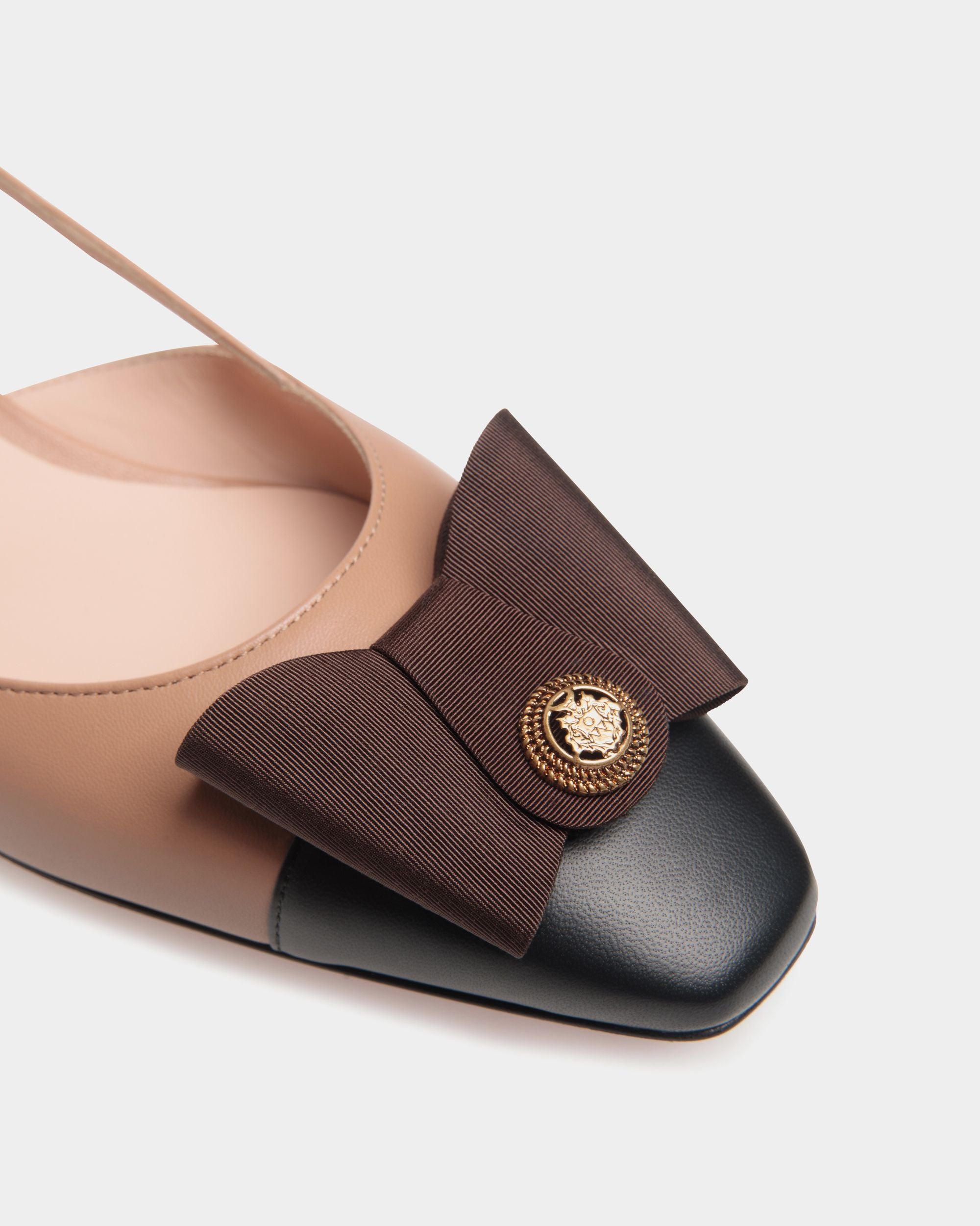 B-Bow スリングバックパンプス プラリネベージュ レザー - 女性 - Bally - 06