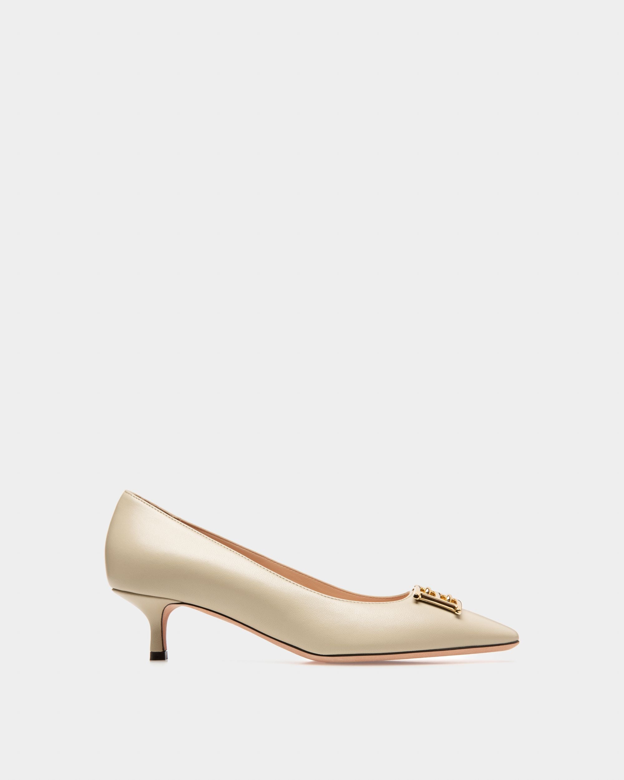 Evanca ベージュ レザー パンプス - 女性 - Bally - 01